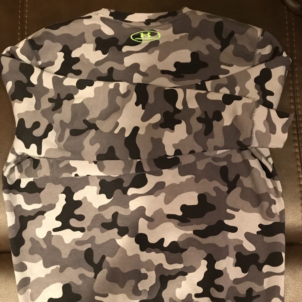 Adidas Sweatshirt